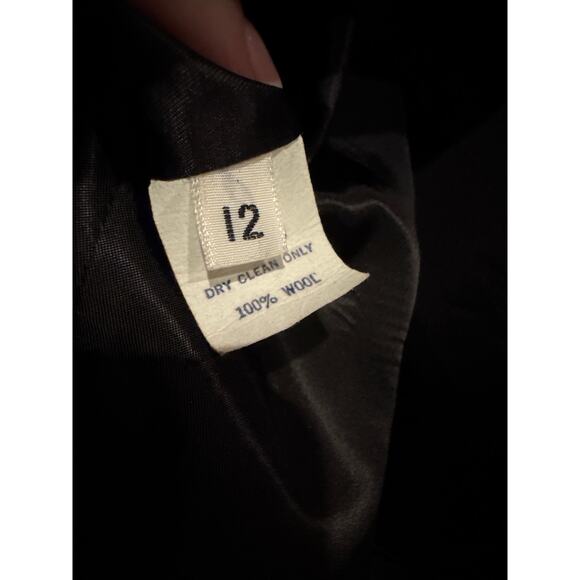 Vintage Red Wool Cropped collarless blazer black accents & frog goggle size M - Picture 13 of 17